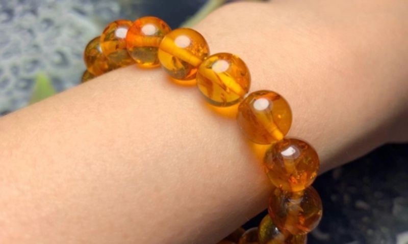 Vòng phong thủy, Ý nghĩa số hạt và vai trò của hạt vàng trong phong thủy